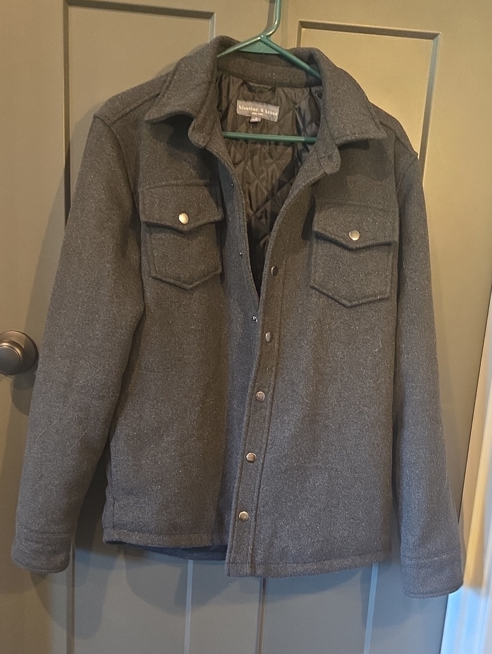 Men's Gray Quilted-Lined Snap Front Shirt Jacket